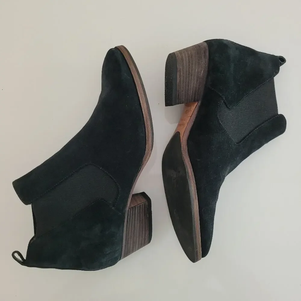 Aquatalia Black Suede Fiona Chelsea Boots Chunky Heel 8.5